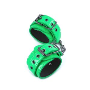 Catuse BDSM Electra Wrist Cuffs NS Toys Negru - Verde din Metal si Imitatie Piele si Neopren 657447105098